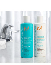 Lade das Bild in den Galerie-Viewer, Moroccanoil Extra Volumen Shampoo 250ml + Conditioner 250ml
